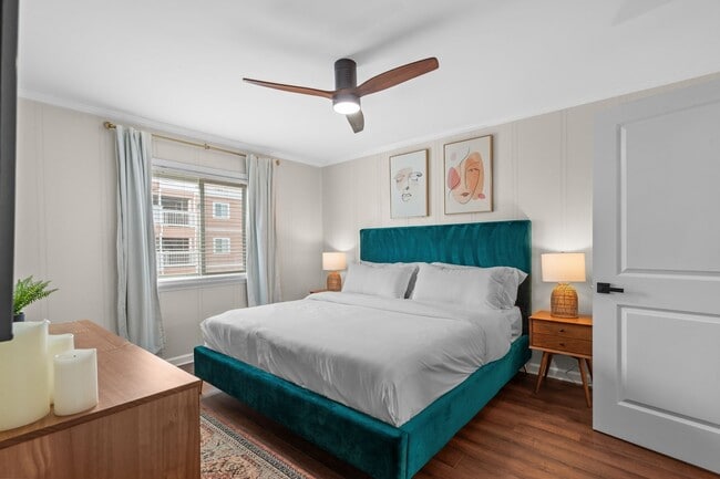 Building Photo - Shore Thing: Seasonal Beachfront Rental (D...