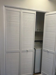 Building Photo - 455 Kennerick Ln