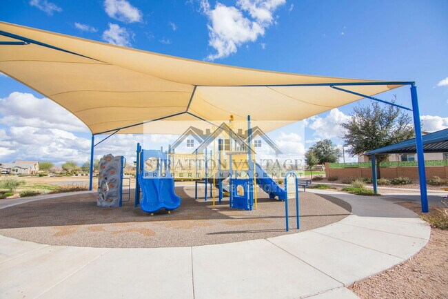 Building Photo - 21139 E Cherrywood Dr