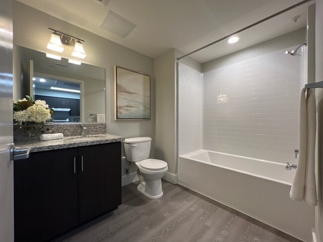 Building Photo - M on Mission