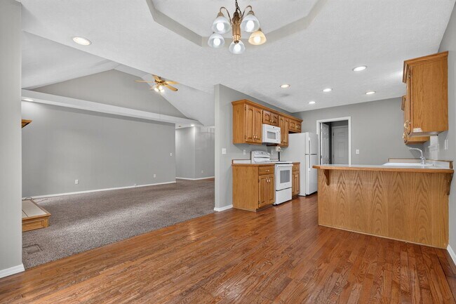 Building Photo - 1006 Cobblefield Way
