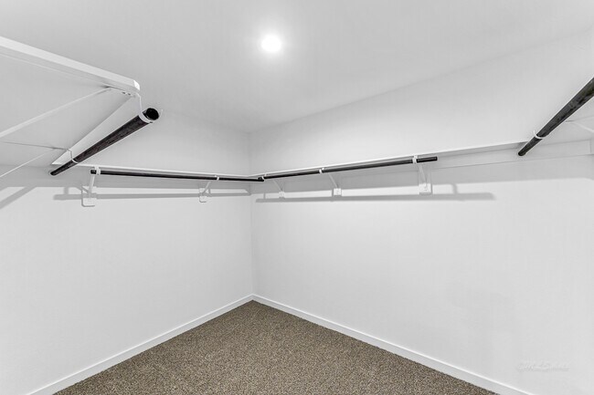 Building Photo - 30226 Belgrade Pk Ln