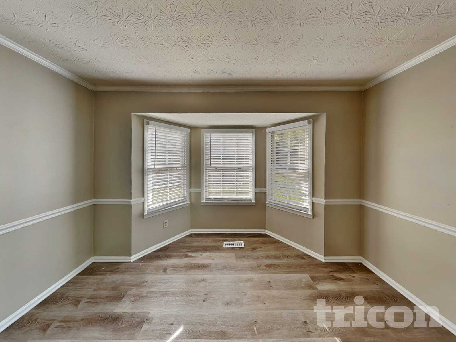 Building Photo - 1029 Peace Dr