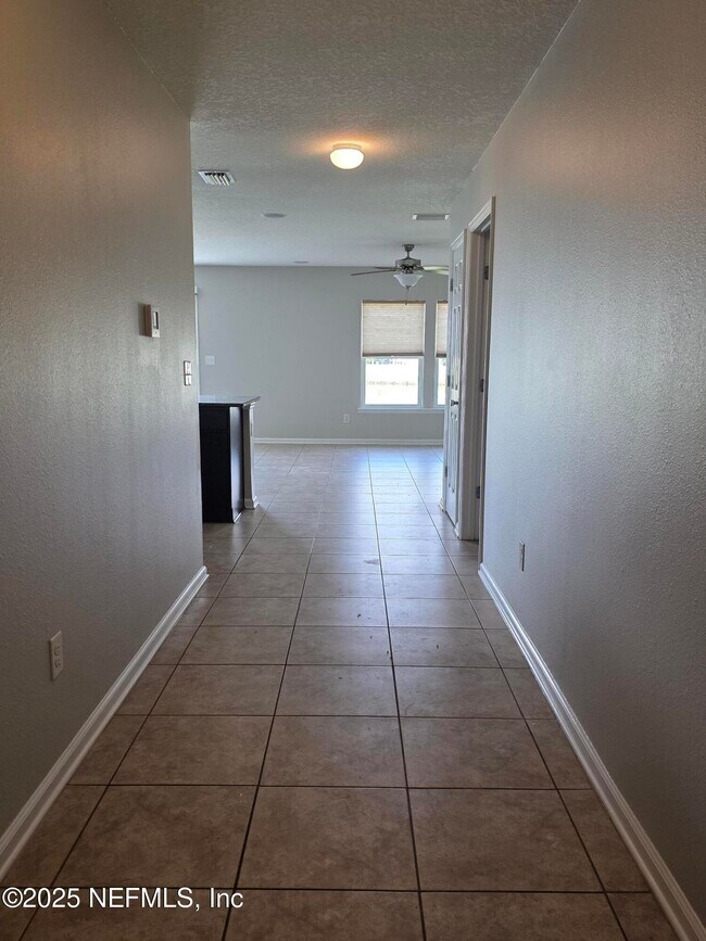 Building Photo - 6553 Winding Greens Dr
