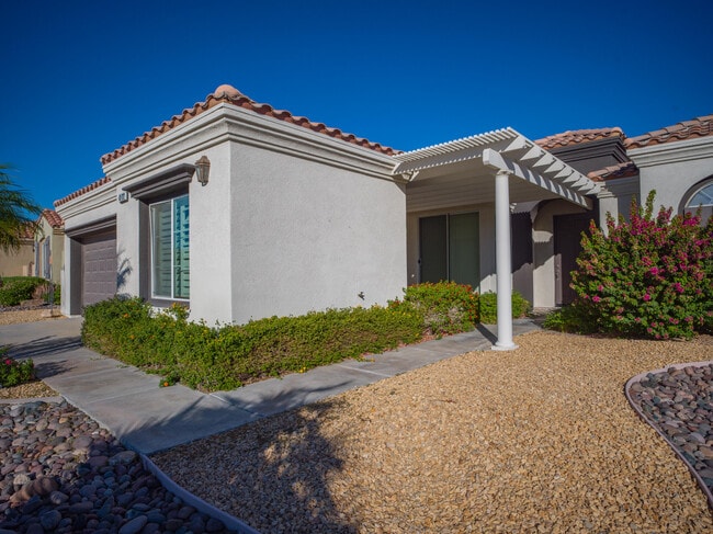 Building Photo - 42222 Revere St