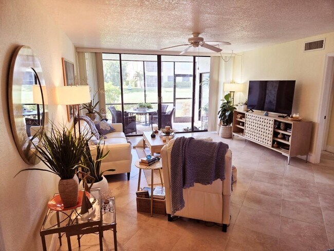 Building Photo - 2400 S Ocean Dr