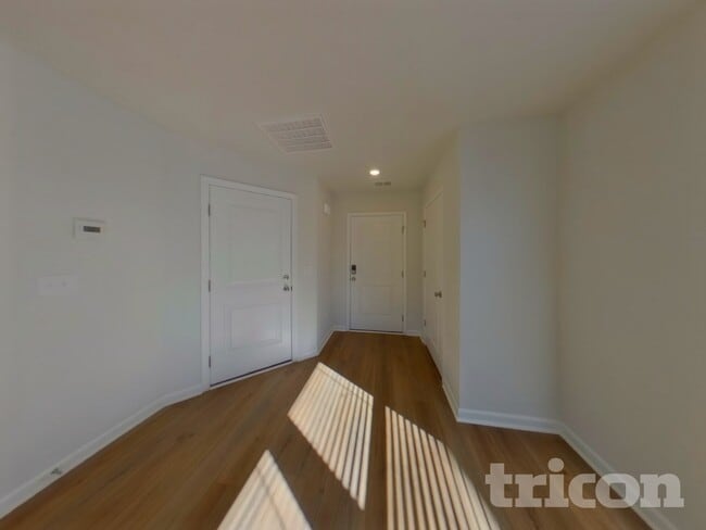 Building Photo - 177 Braxton Dr