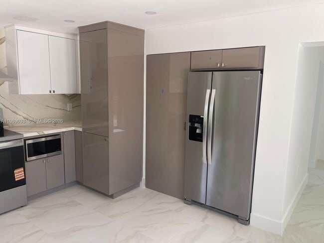 Building Photo - 270 NW 147th St