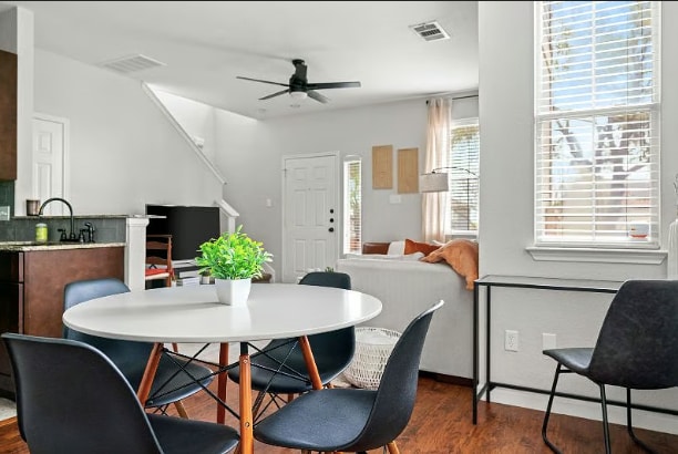 Building Photo - 13900 Harris Ridge Blvd