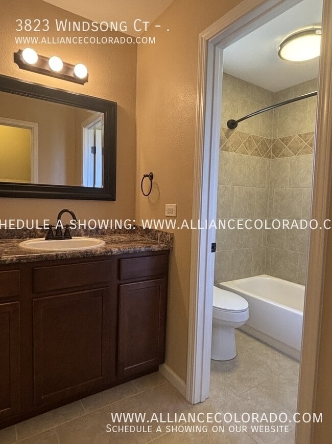 Building Photo - 3823 Windsong Ct