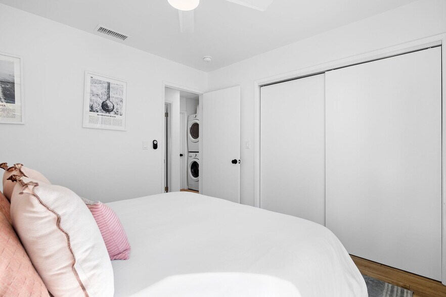 Building Photo - 321 N Gertruda Ave