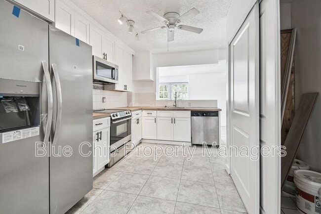 Building Photo - 43 Aegean Ave