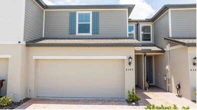 Building Photo - Elegant & Comfortable Home with Granite Ki...
