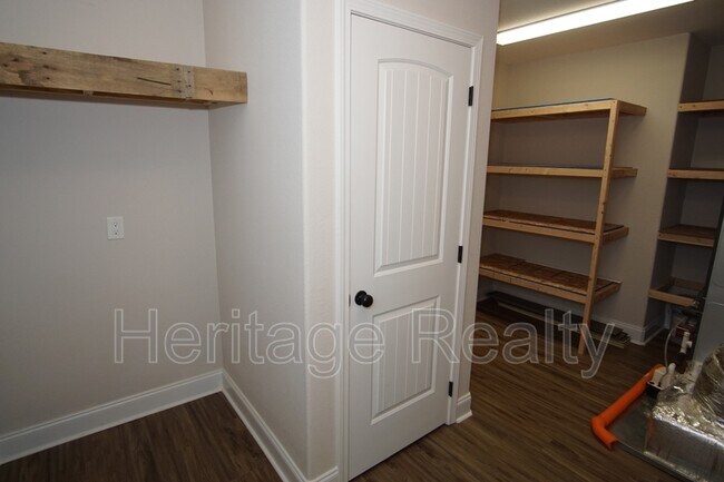 Building Photo - 1033 Ruscello Dr