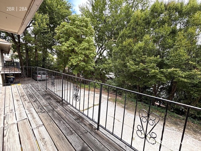 Building Photo - 4723 Mercier St