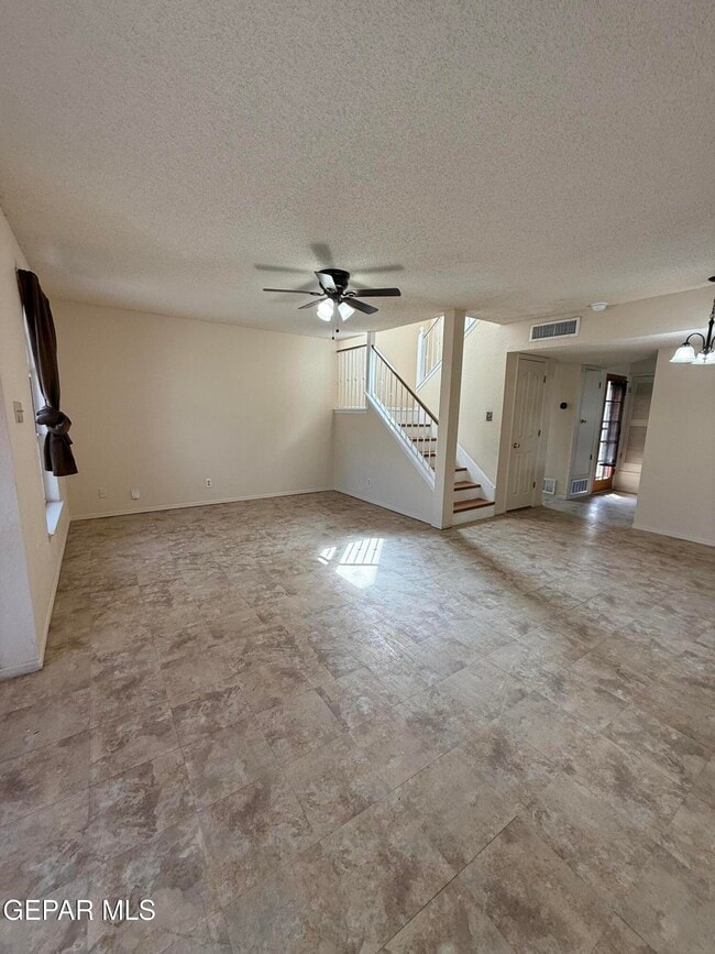Building Photo - 12008 Castle Woods Dr