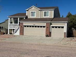Building Photo - 6160 Grand Mesa Dr