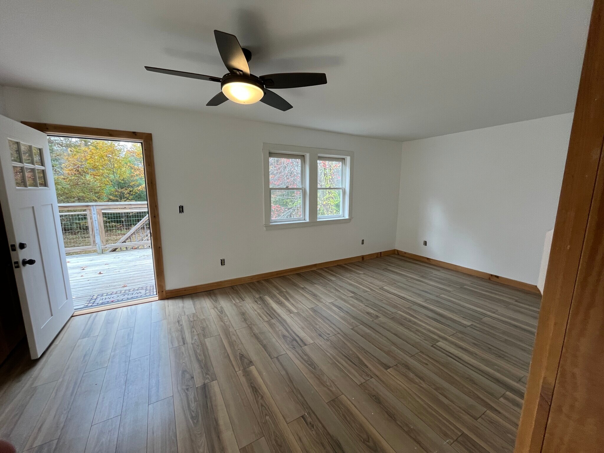 Building Photo - 4 woodland drive