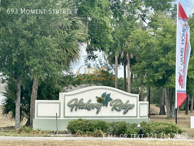 Building Photo - 693 Moment St