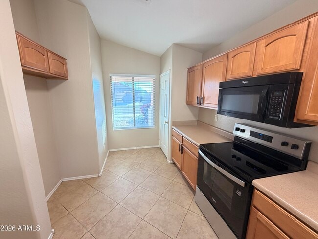 Building Photo - 15752 W Yavapai St