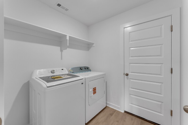 Building Photo - 4671 W Aurora St