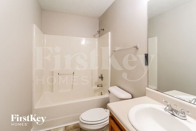 Building Photo - 232 Buckeye tr