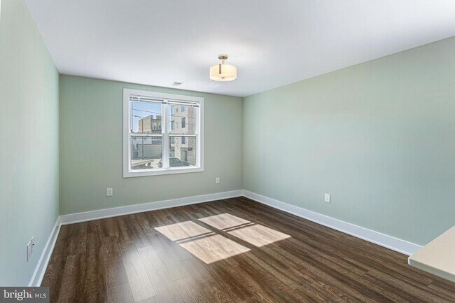 Building Photo - 1219 K St NE