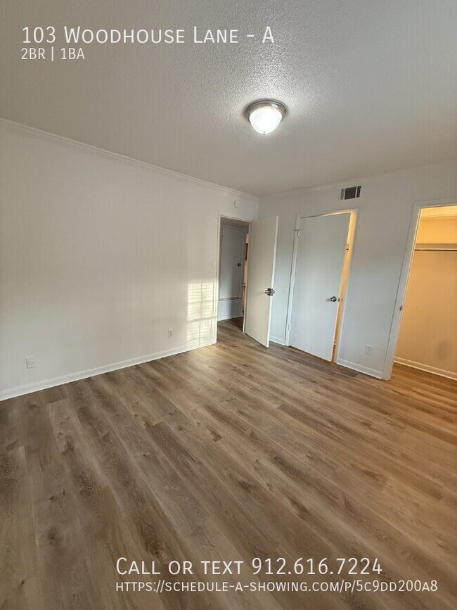 Building Photo - 103 Woodhouse Ln