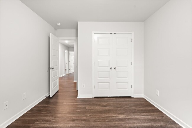 Building Photo - 4 Bed 2.5 Bath home in Gainesville!