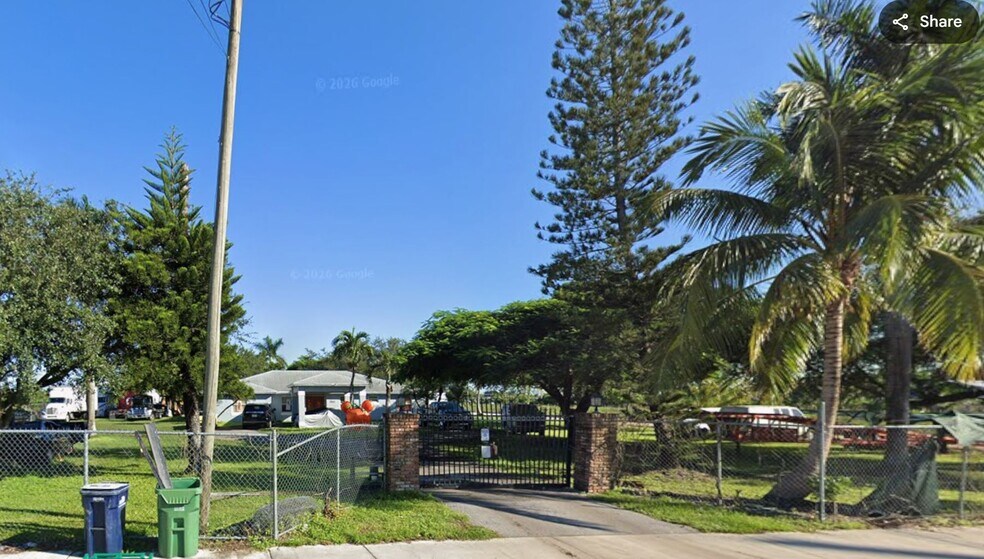 Building Photo - 14755 SW 264th St