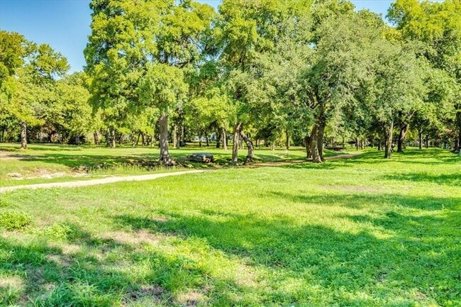 Building Photo - 11422 Bristle Oak Trail
