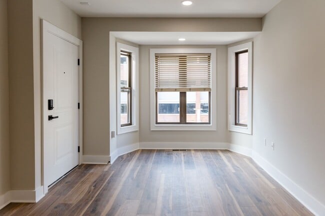 Building Photo - 501 Linden St