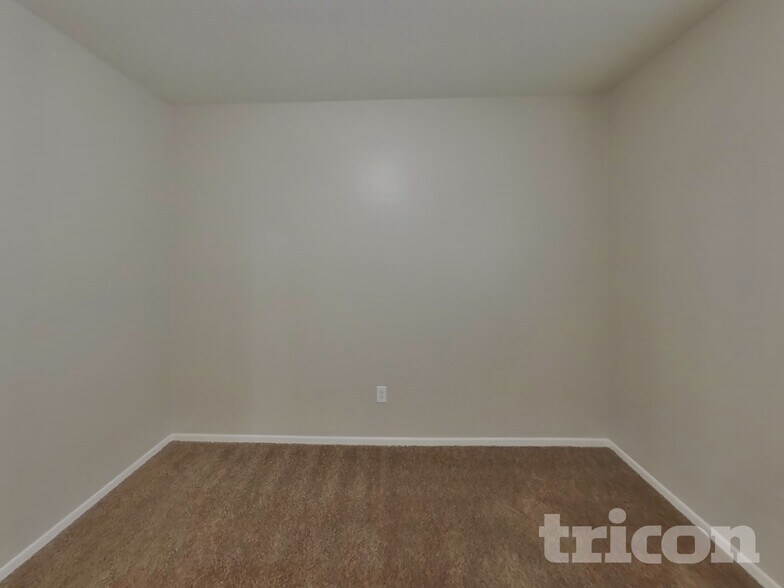 Building Photo - 3728 W Fremont Rd.