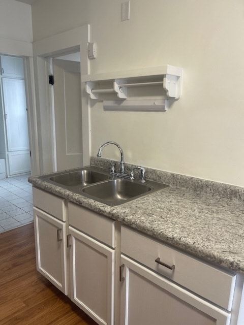 Building Photo - 518 College Ave