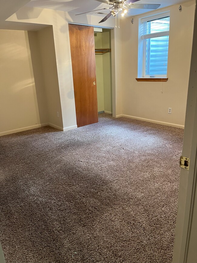 Basement bedroom - 2967 W Tanforan Dr