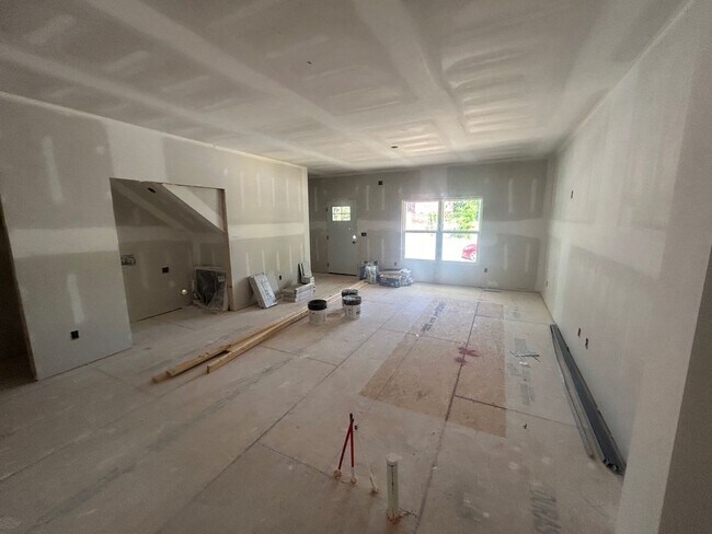 Building Photo - 1111 Tree Street