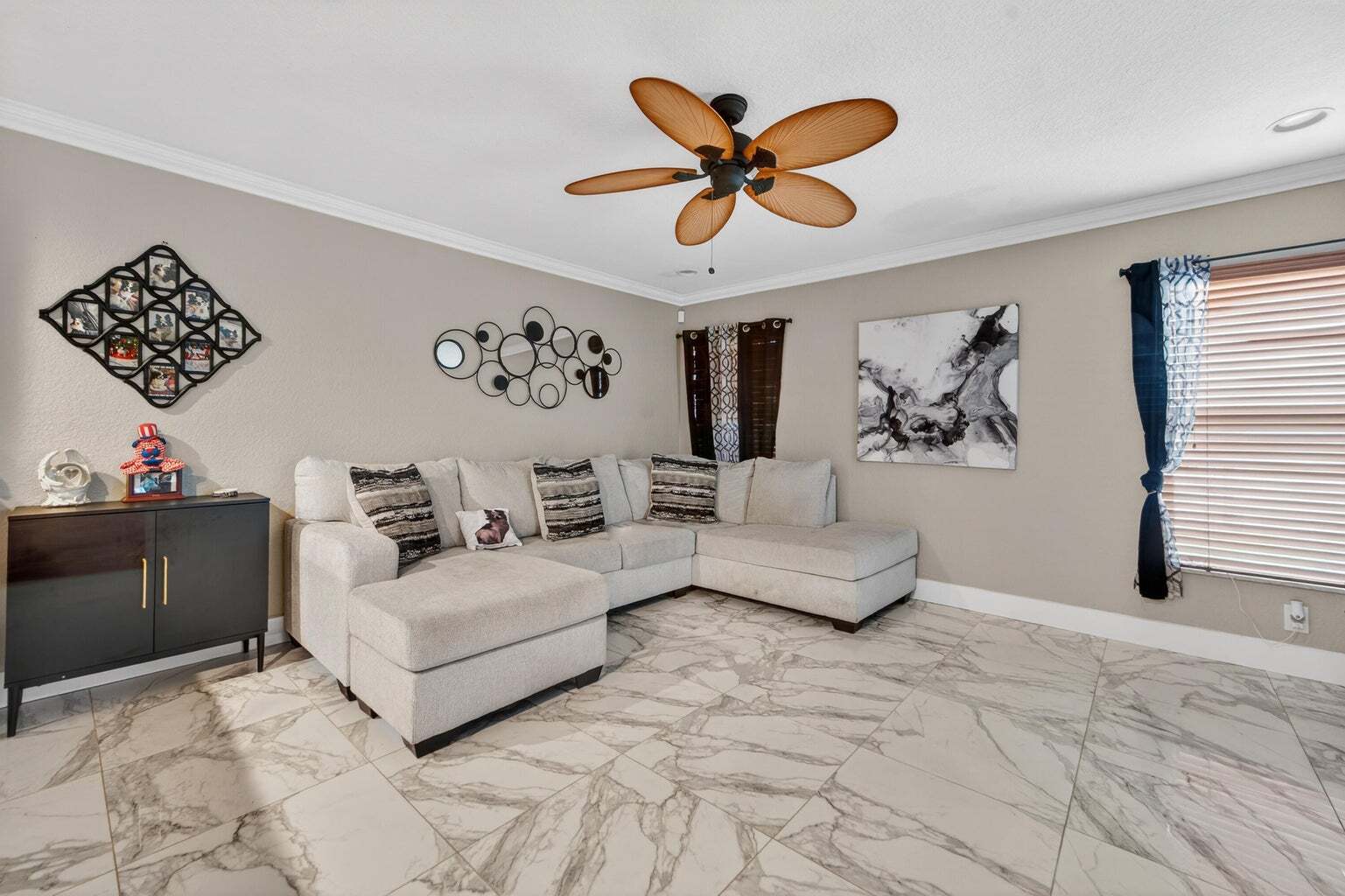 Building Photo - 3370 Turtle Cv