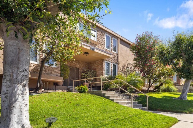 Building Photo - 5510 Adelaide Ave