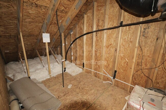 Building Photo - 14106 Shallow Creek Ln