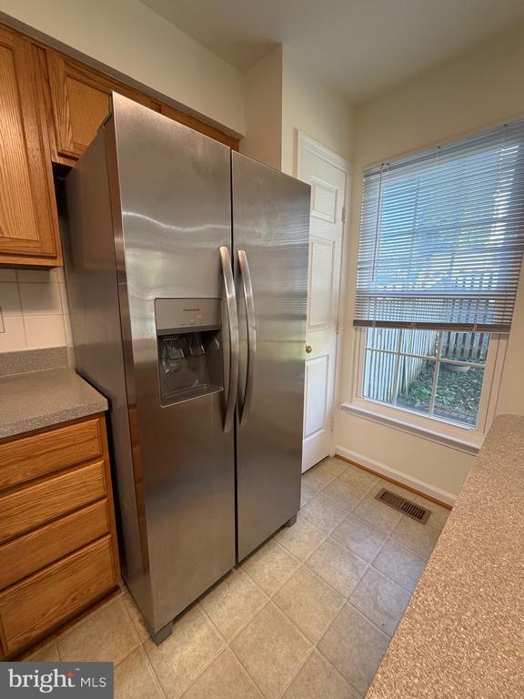 Building Photo - 9068 Falcon Glen Ct