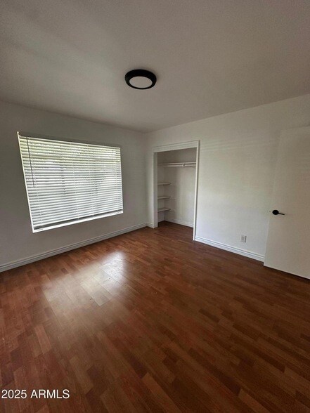 Building Photo - 4238 E Pinchot Ave