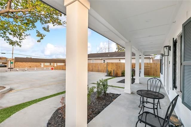 Building Photo - 426 W Genie St