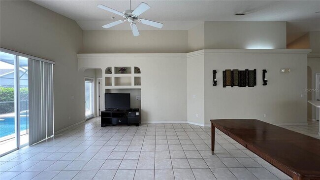 Building Photo - 16644 Fresh Meadow Dr