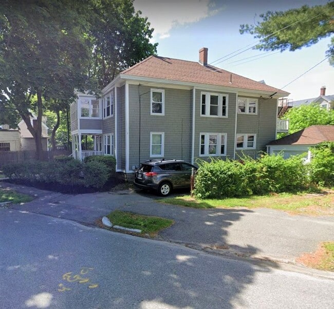 Building Photo - 149-151 Noyes Street
