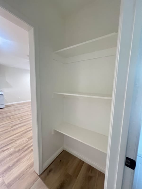 Building Photo - 3934 2nd Ave