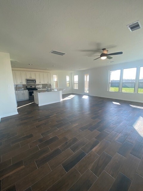 Building Photo - 4706 Abbey Manor Ln