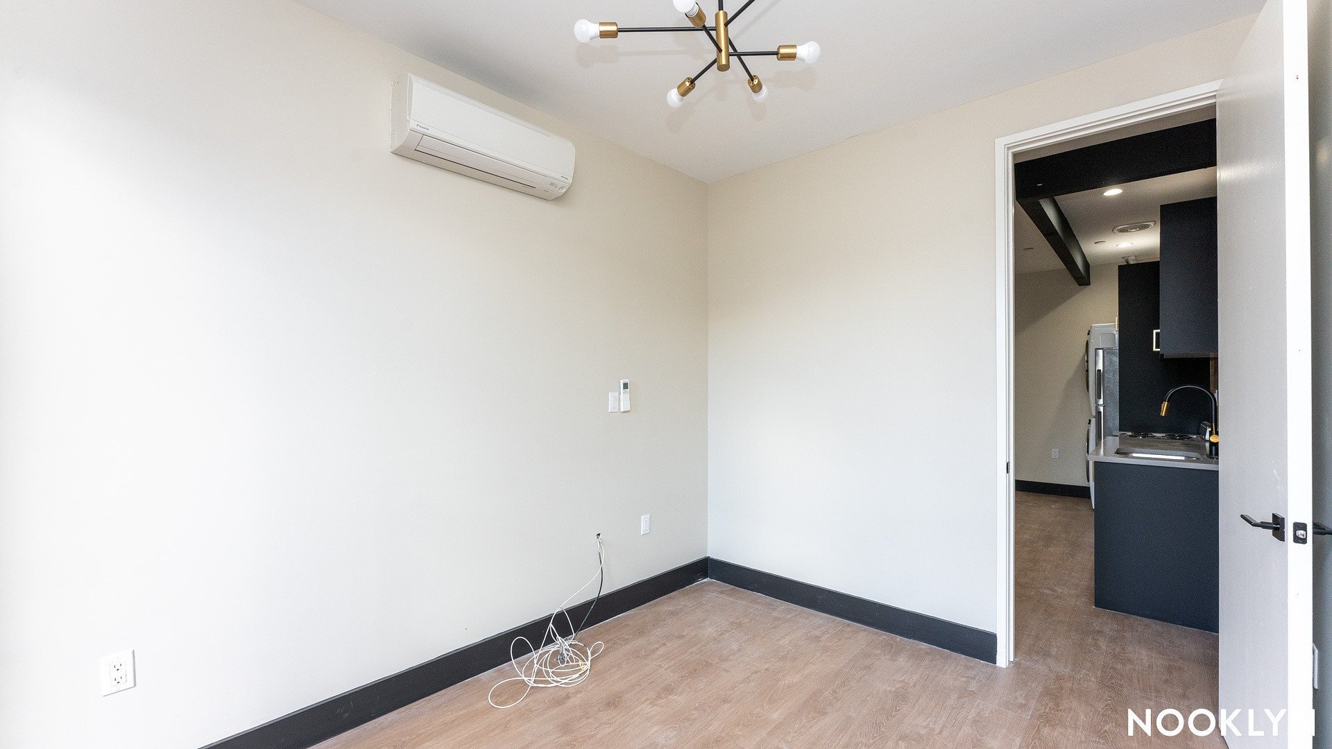 Building Photo - 1665 Brooklyn Ave