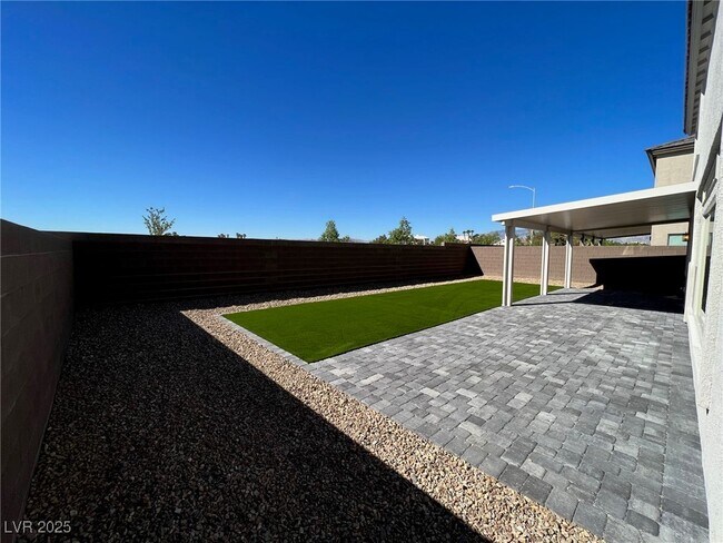 Building Photo - 7171 Bold Rock Ave