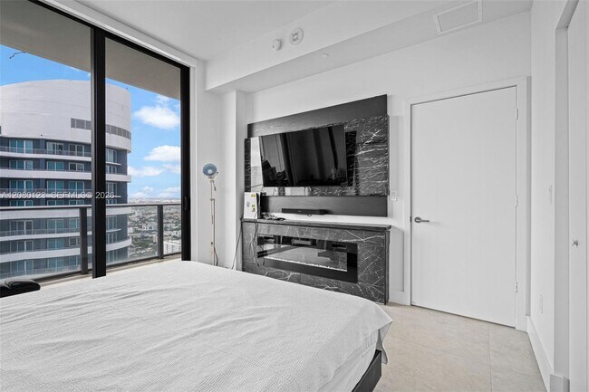 Building Photo - 1300 S Miami Ave