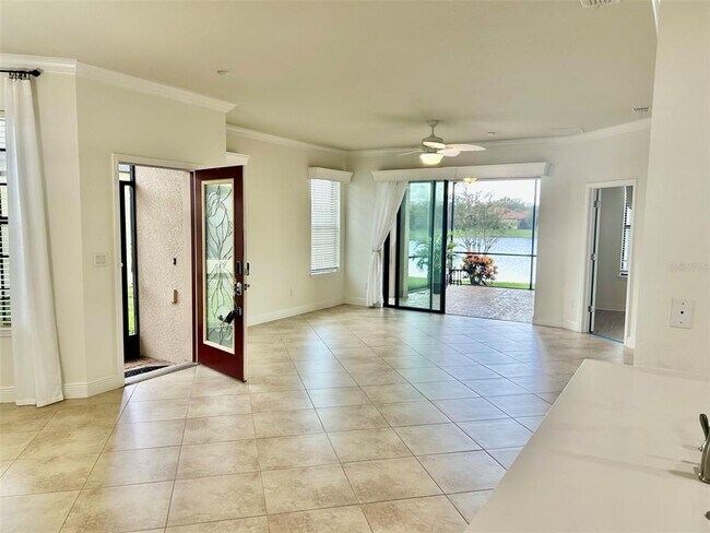 Building Photo - 5532 Sunset Falls Dr